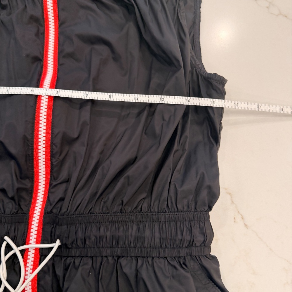 Hunter x Target Rain Dress ☔ Sleeveless Waterproof Coat | Black Zip Front | Wome - Picture 4 of 7